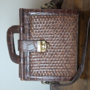 Claude Van Pelle  Crossbody  Faux Leather Clutch Satchel Crossbody Bag